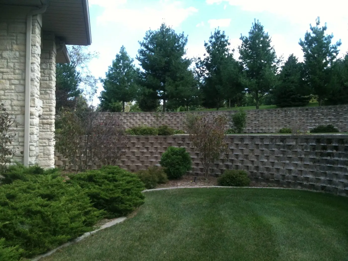 Landscape project by Landforms Design Inc in Cedar Rapids Iowa