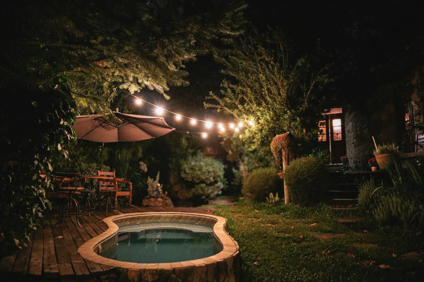 Covers and poolside